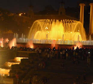 Die Wasserspiele am Plaza Espanya