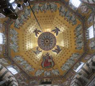 Besichtigung des Aachener Doms