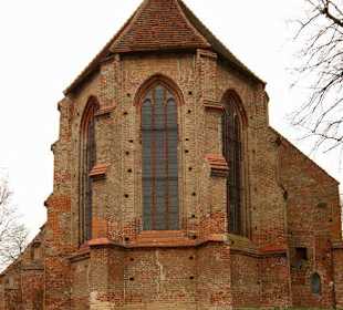 Außenansicht Backsteinkirche