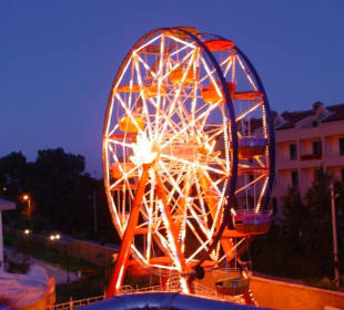 Queen Elizabeth: Riesenrad