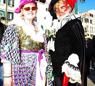 Kostüme-Masken-Show Venedig 2011