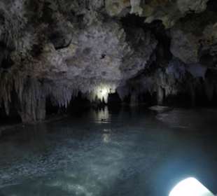 Cenote und Höhlentour