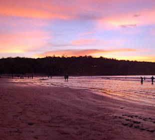 Sonnenuntergang am Strand von Jimbaran