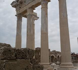 Side Apollon Tempel