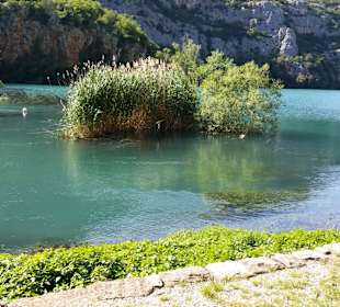 Krka oberhalb das Wasserfalls