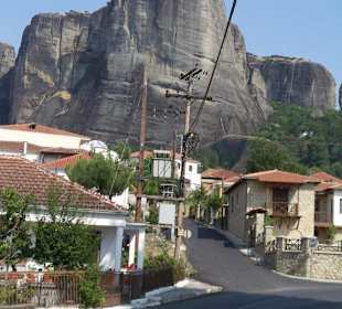 Im Örtchen Kastraki