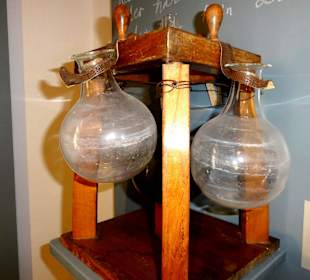 In der Schuhmacherwerkstatt