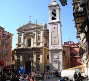 In der Altstadt von Nizza