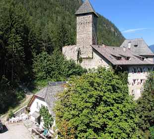Schloß Neuhaus: gegen Westen