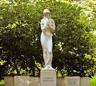 Кладбище Ольсдорф, Гамбург, 16 сентября 2013 года