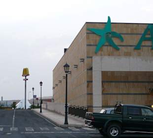 Einkaufszentrum Atlantico neben Hotel Elba Sara