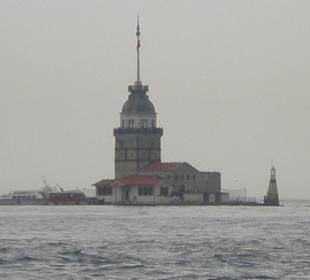 Ja sogar den Leanderturm sieht man 