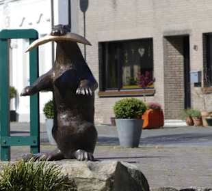 Dorfplatzidylle in Born