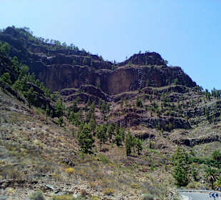 Bergwelt bei Embalse de la Cueva de las Ninas