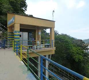 Station des Schrägaufzugs