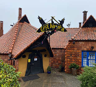 Cafe Winuwuk