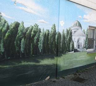 Wunderschöne Mauerbemalungen