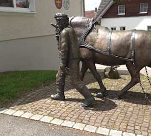 Rathaus Unteriflingen