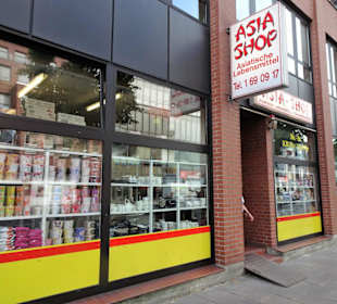 Außenansicht des Asia Shop an der Martinistraße