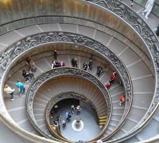 Wendeltreppe im Vatikanischen Museum