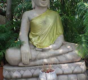 Wat Phnom, Phnom Penh