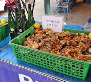 Eindrücke vom Rundgang über den Markt von Elne