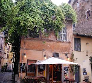 Typisches Straßenbild in Trastevere