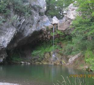Wasserfall im Sommer