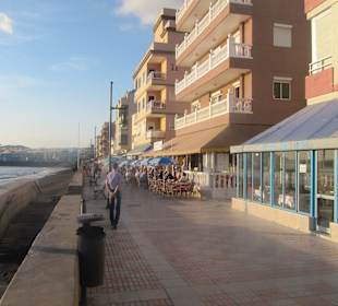 Promenada nad oceanem