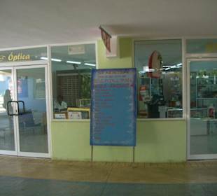 Centro Comercial Hicacos