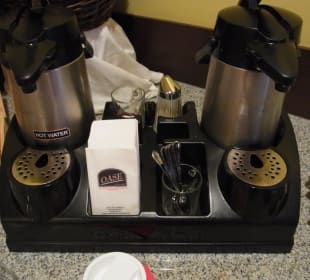 Filterkaffee und heies Wasser