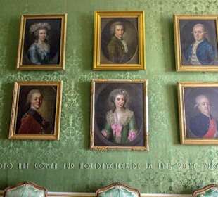 Eine der vielen Portrait-Gemälde-Galerien