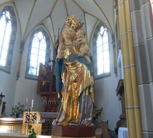 Die Pfarrkirche St. Johannes Baptist (der Täufer)