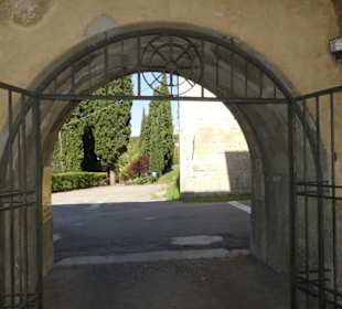 Eingang Lourdes Kapelle