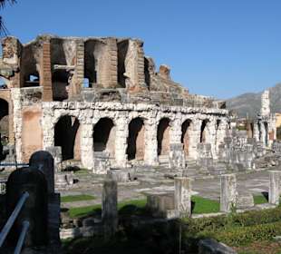 Capua - Amphitheater