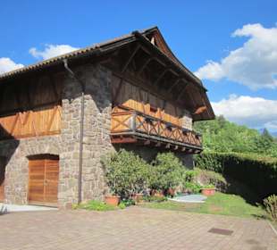 Terl Hof Betirebsgebäude