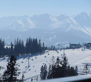 Widok z Karczmy na Pasiekę