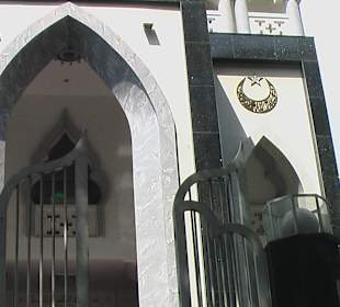 Eine von 2 Moscheen oder mehr ?