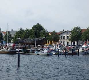 Schöner kleiner Hafen