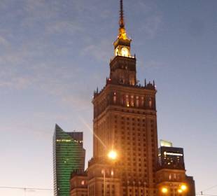 DAS (ungeliebte) Wahrzeichen Warschaus