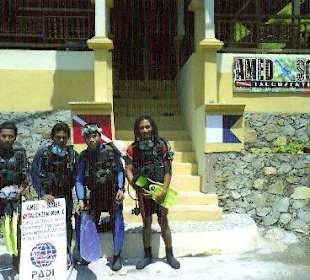 Die Froschmänner von Amed Scuba 