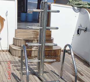 Extra lange Leiter mit Stufen an beiden Seiten! 