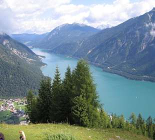 Blick vom Zwölferkopf auf Achensee