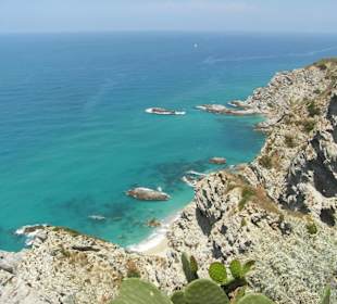 Eine der Buchten am Capo Vaticano