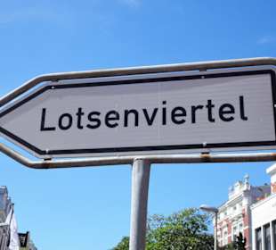 Wegweiser zum Lotsenviertel
