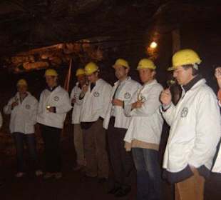 Weinprobe unter Tage