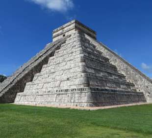 Spaziergang auf dem Ruinengelände