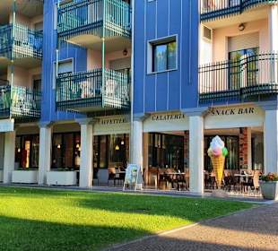 Das Café in Bibi, etwas Fußmarsch aber lohnt sich