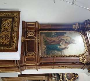Altar im Inneren