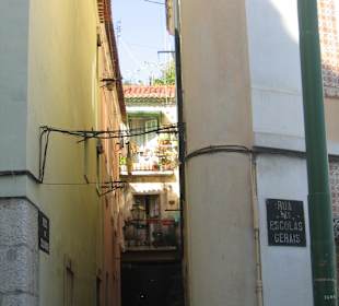 Enge Gasse in der Alfama